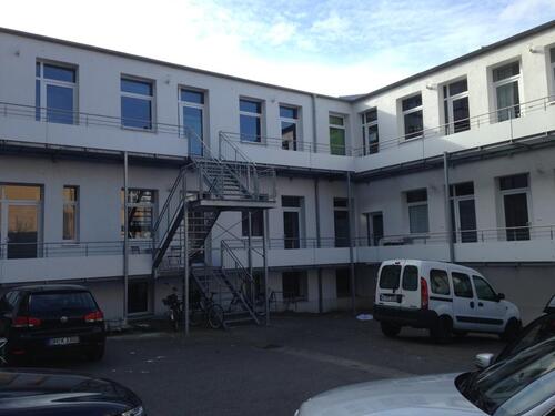 Foto - 50 qm großes 1,5-Zi.-App., zentral, bahnhofsnah, Eisenbahnstr. 12, Hinterhof (Whg. 6) , OS