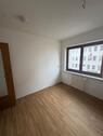 Foto - renovierte 5-Zimmer-Wohnung - 650,00&nbsp;EUR Kaltmiete, ca.&nbsp; 100,00&nbsp;m&sup2;