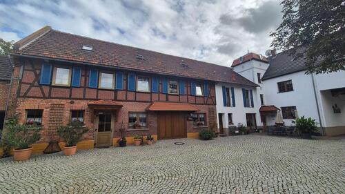 Foto - Array - 413,00 EUR Kaltmiete,