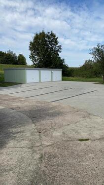 Foto - Verschiedene PKW Stellplätze in Jeßnitz