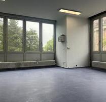 Praxis- Bürofläche am Rathaus Tempelhof in zentraler Lage - Berlin Tempelhof-Schöneberg