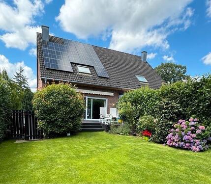 Foto - Modernes Haus mit PV-Anlage, Wallbox & Terrasse – provisionsfrei!