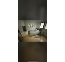 WG-Zimmer zur Untermiete-475€ warm 1-2 monate - Bremen Gröpelingen