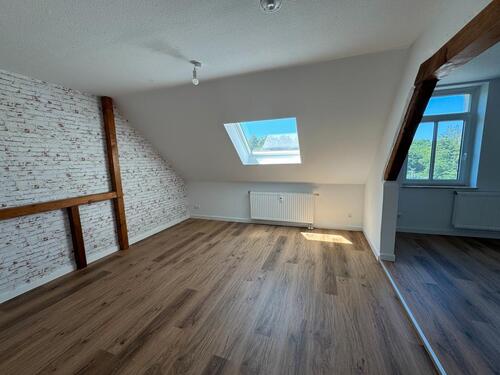 Foto - hübsche 4-Raum-DG-Wohnung mit Einbauküche