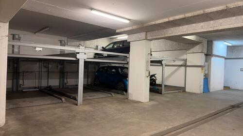 Foto - Tiefgaragenstellplatz - 230,00&nbsp;EUR Miete,