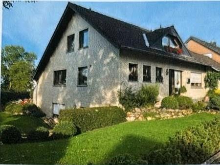 Foto - Einfamilienhaus mit Einliegerwohnung zu verkaufen