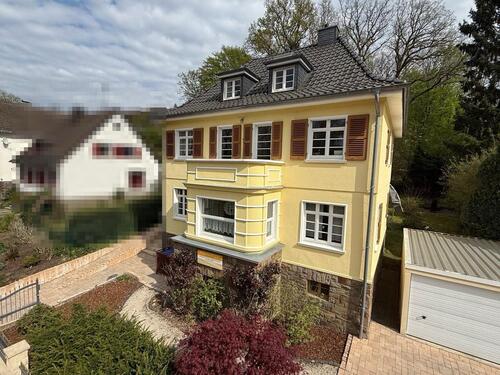 Foto - Top gepflegtes großzügiges Einfamilienhaus