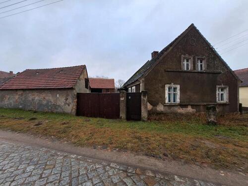 Foto - alte Haus Scheune und 3 Gründstucke gesamt 2722qm