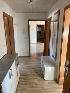 Foto - 4 Zimmer Dachgeschosswohnung - 600,00 EUR Kaltmiete,