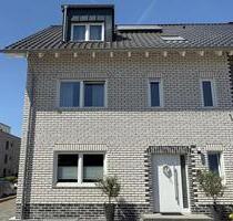 Modernes Haus mit Einliegerwohnung - Köln Mülheim