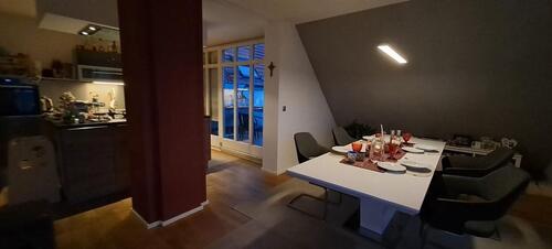 Foto - Große 5,5 Zimmerwohnung (ca. 130 m²) mit 2 Balkonen + Aufzug + TG