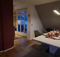 Große 5,5 Zimmerwohnung (ca. 130 m²) mit 2 Balkonen + Aufzug + TG - Straubing