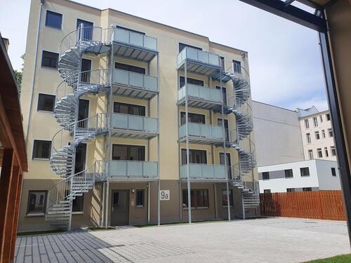 Foto - BEZUG AB MAI! 2 ZIMMER IM ZENTRUM + Balkon + EBK im HH