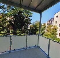 BEZUG AB MAI! 2 ZIMMER IM ZENTRUM + Balkon + EBK im HH - Leipzig Mitte