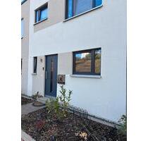 Modernes Reihenhaus mit Garten und EBK - 15min in Hannover - Wennigsen (Deister)