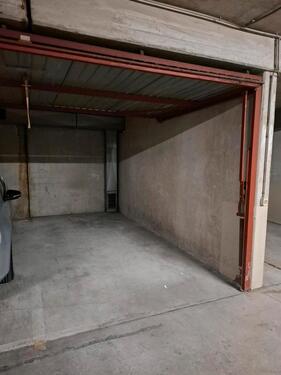 Foto - Tiefgaragenstellplatz abschließbar
