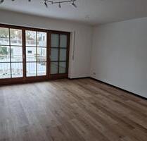 Vermiete ruhige, helle Wohnung im Zentrum von Bad Birnbach