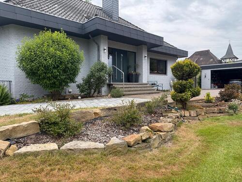 Foto - Großzügiges Architektenhaus Bungalow