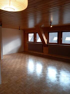 Foto - Dachgeschoss 4.5 Zimmer - 900,00&nbsp;EUR Kaltmiete, ca.&nbsp; 83,00&nbsp;m&sup2;