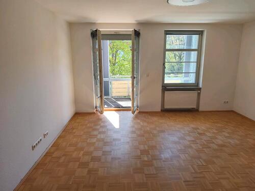 Foto - Helle Wohnung im 1.OG mit Balkon und Stellplatz
