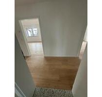 Hochwertige 4-Zimmer Wohnung im OG in Sindelfingen