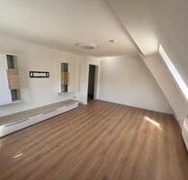 Helle und freundliche 2,5 Zimmer Wohnung zu vermieten - Windsbach