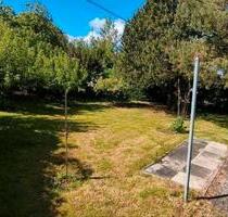 Gepflegtes Einfamilienhaus mit großem Grundstück, Keller... - Schuby