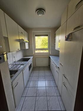 Foto - Helle 2,5-Zimmer-Wohnung mit Balkon & Tiefgarage