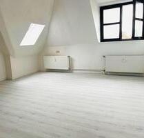 Schöne, helle Wohnung im Zentrum von Brakel mit Küche