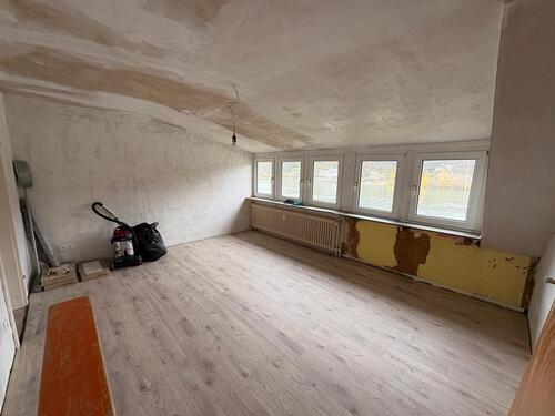 Foto - 2 Zimmer Dachgeschoßwohnung zum Kaufen in Spay