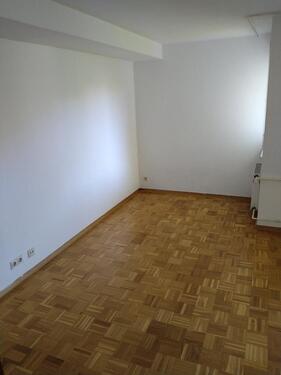 Foto - Einzimmerwohnung im Grünen mit gutem City- Anschluss in Stuttgart
