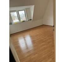 2,5 Zimmer Wohnung in Eschershausen