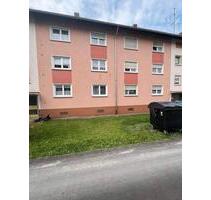 Stilvolle 3 Zimmer-Wohnung mit Balkon - vermietetes Investment - Bad Brückenau