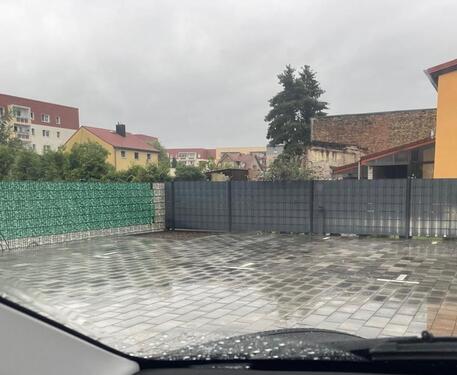 Foto - Stellplatz für PKW auf Privatgrundstück