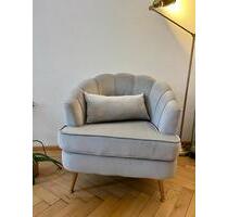 c Charmante 2,5 Zimmer In Pleidelsheim frisch renoviert.