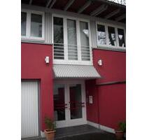 Elegante Bürovilla mit Parkplätzen und LagermöglichkeitWerkstatt - Frankfurt am Main Sossenheim