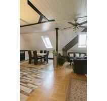 Helle Maisonettewohnung Oldenburg (Ofenerdiek) mit Kamin, Balkon