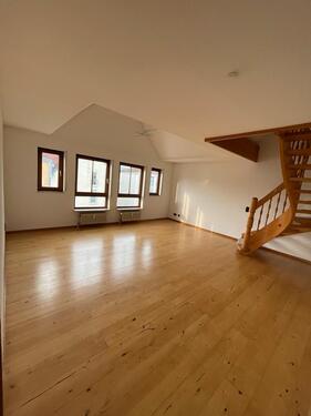 Foto - 3 Zimmer Maisonette Wohnung - Balkon, EBK, TG Kernen im Remstal