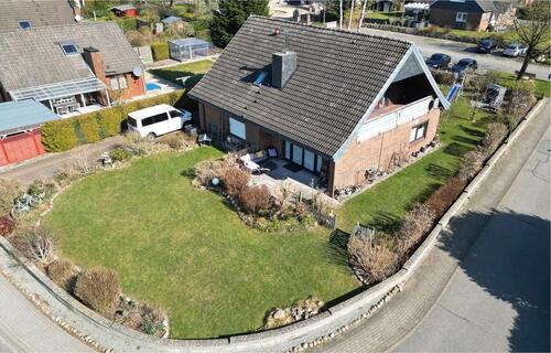 Foto - Gepflegtes Einfamilienhaus (in 25767 Albersdorf-Nordsee)