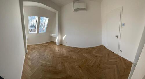 Foto - Dachgeschoß - 2.300,00&nbsp;EUR Kaltmiete, ca.&nbsp; 95,00&nbsp;m&sup2;