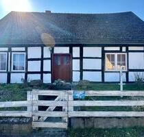 Charmantes Fachwerkhaus mit großem Grundstück und viel Potenzial - Burow