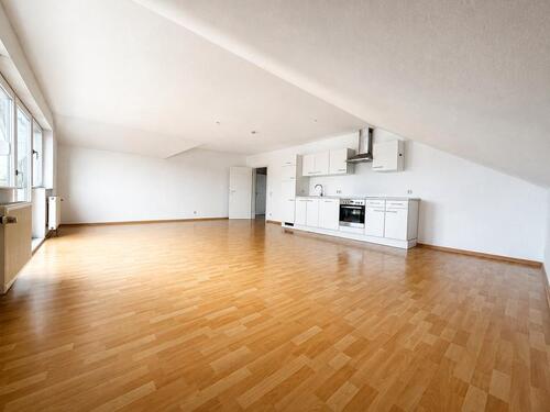 Foto - 3 Zimmer Dachgeschoßwohnung zum Kaufen in Niederkassel