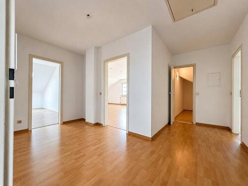 Foto - Dachgeschoßwohnung in Niederkassel zum Kaufen