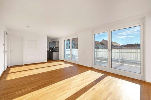 Foto - Erstbezug: Dachgeschoss-Wohnung mit lichterfülltem Ambiente und Dachterrasse