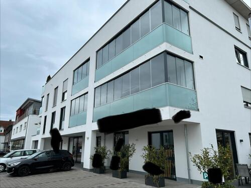 Foto - Exklusive 4-Zi.-Wohnung · 100 m² · barrierefrei · Balkon · Garage