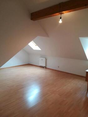 Foto - 1 Zimmer Dachgeschoßwohnung zur Miete in Gilching