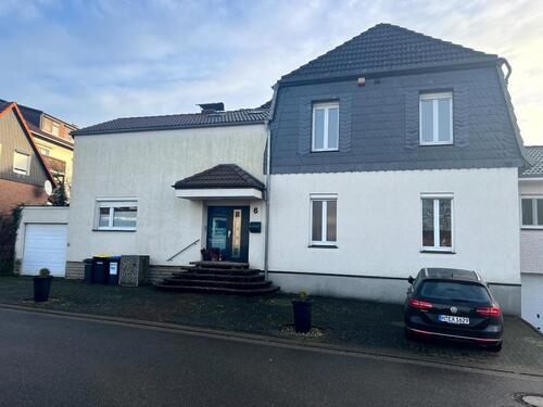 Foto - Großzügige Doppelhaushälfte mit moderner Ausstattung zu vermieten