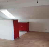3 Zimmer Dachgeschosswohnung in 85456 Wartenberg