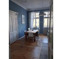 WG- Zimmer, 24 qm in schöner Altbauwohnung. Nähe Theater. - Cottbus