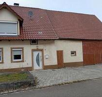 Bauernhaus in Zainingen - 280.000,00&nbsp;EUR Kaufpreis, ca.&nbsp; 100,00&nbsp;m&sup2; in Römerstein (PLZ: 72587)